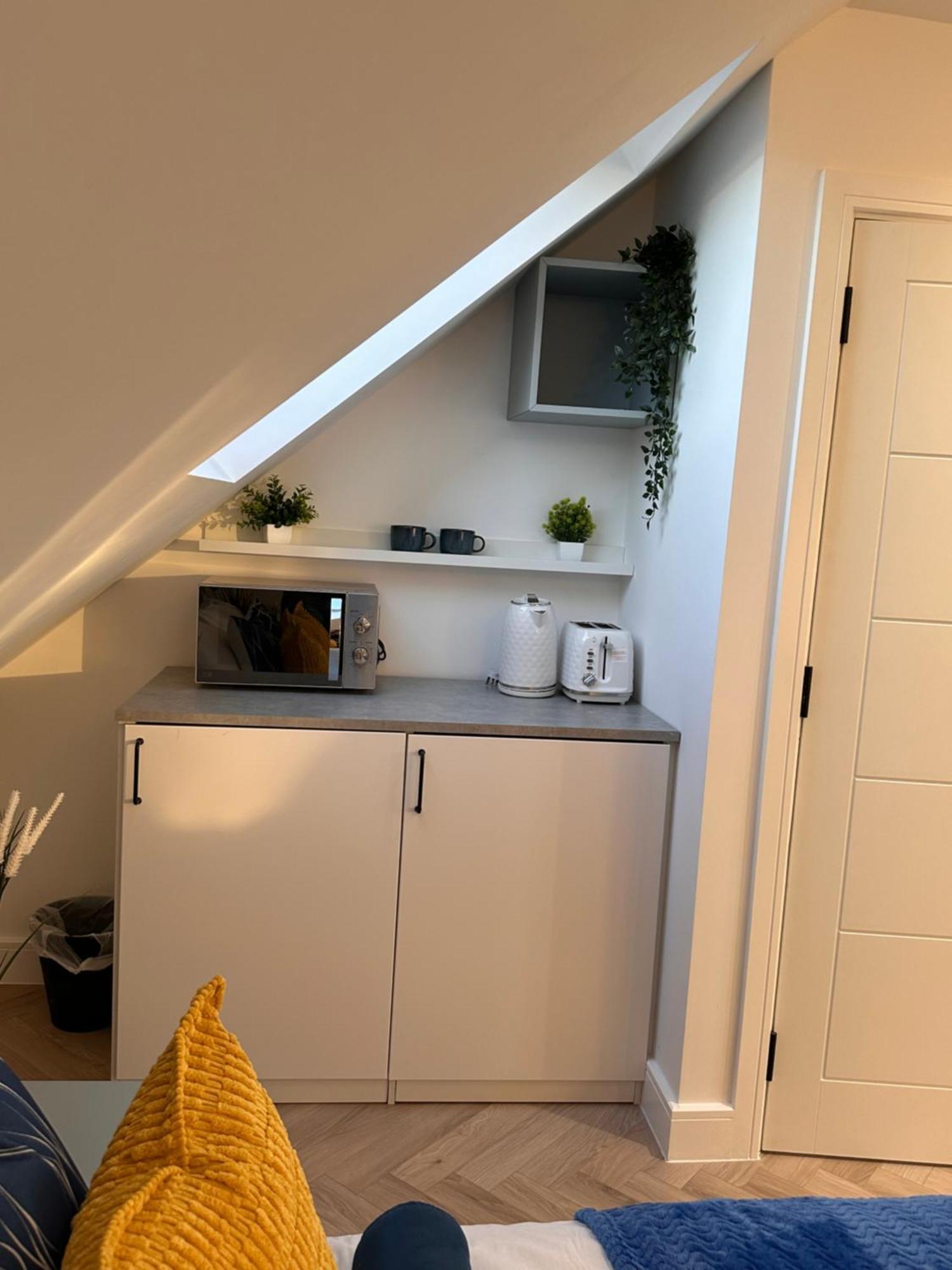 R5 - Luxury Private Ensuite Self-Contained Room - Newly Renovated Halesowen Esterno foto